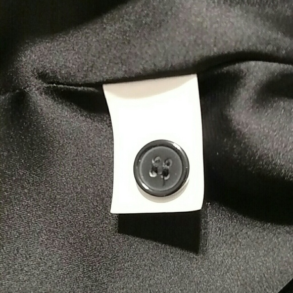 Studio M Black Mini Skirt With Scalloped Ruffle Detail Size M - Picture 4 of 7